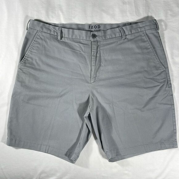 Izod mens grey basic flat front 9" inseam chino shorts - size 40 - Picture 2 of 10